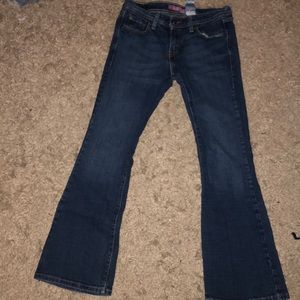 Levi’s bell bottom jeans